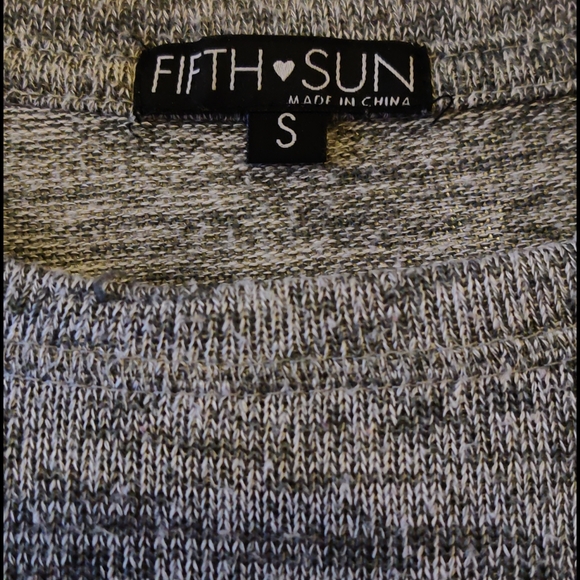 Fifth Sun Cotton Top. - Picture 3 of 3